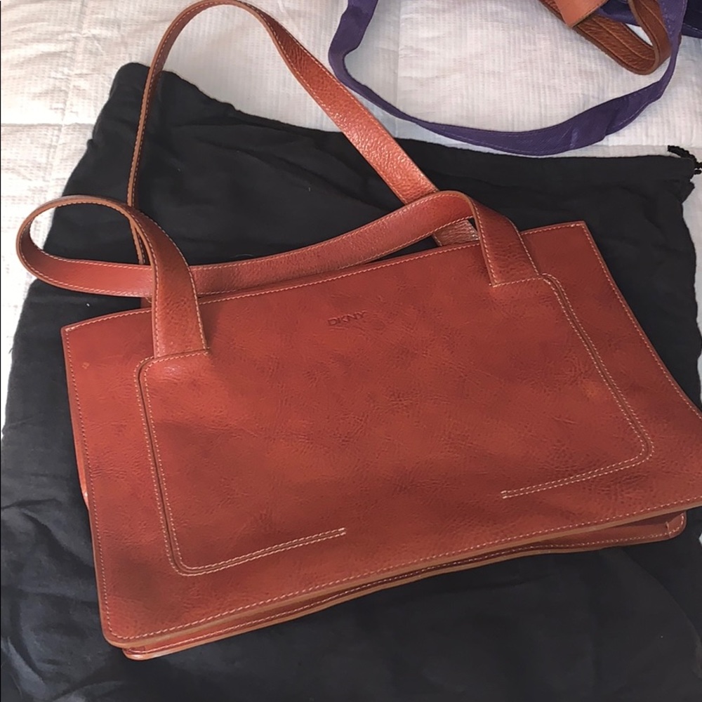 Pre-Loved DKNY leather tan handbag